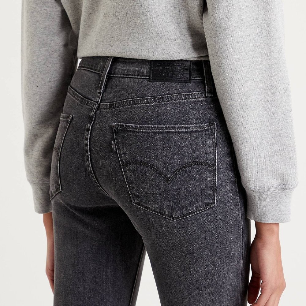 Levi's 721 High-Waisted Skinny Jeans black W30L32 excellent condition size 30